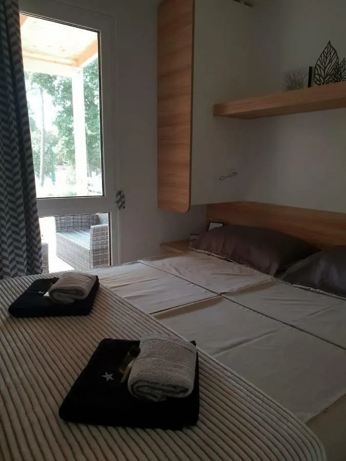 **** Camping Mobile Home Stella III Biograd Na Moru Soline Beach Kroatien
